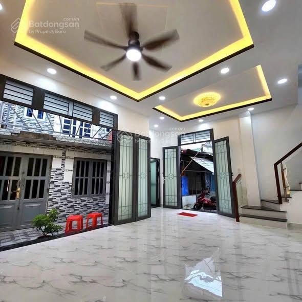 Nhà mới rộng 7x6 ( trêt lầu 3pn ) vào ở liền shr khu hiện hữu