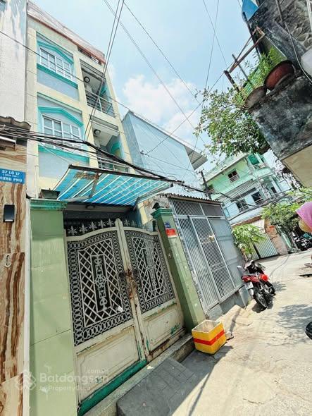 Chdv 9 phòng thu nhập sẳn dt đẹp 3 x 20 ( trệt 2 lầu đúc ) sổ hồng riêng