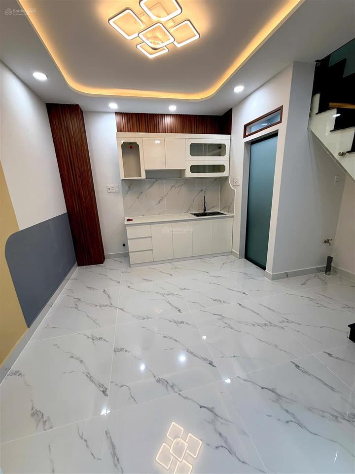 Hạ giá 300tr bán gấp 2 căn 1 sổ, cho thuê cao sổ hồng riêng hc đủ