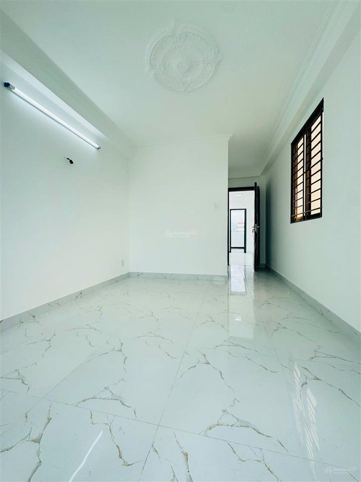 3x20 / khu nhà lô đồng bộ p10q8 / trệt 3 lầu 4pn shr / 8,38 tỷ còn tl