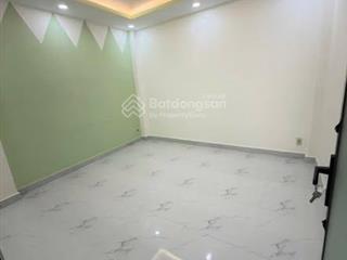 6,15 tỷ / nhà dbt đường dương bá trạc phường 1 quận 8 4,5 x 10 / 2 lầu đúc btct / khu hiện hữu