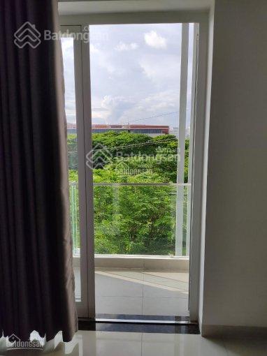 Phòng trọ khu biệt thự đối diện đại học rmit  cách trường 600m, có thể đi bộ  giá 5 triệu/tháng