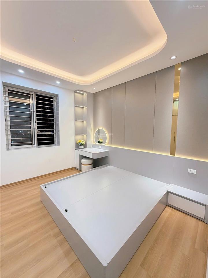 Bán chung cư nam trung yên 65m2 2 ngủ 2 vệ sinh. căn góc giá 6.1 tỷ