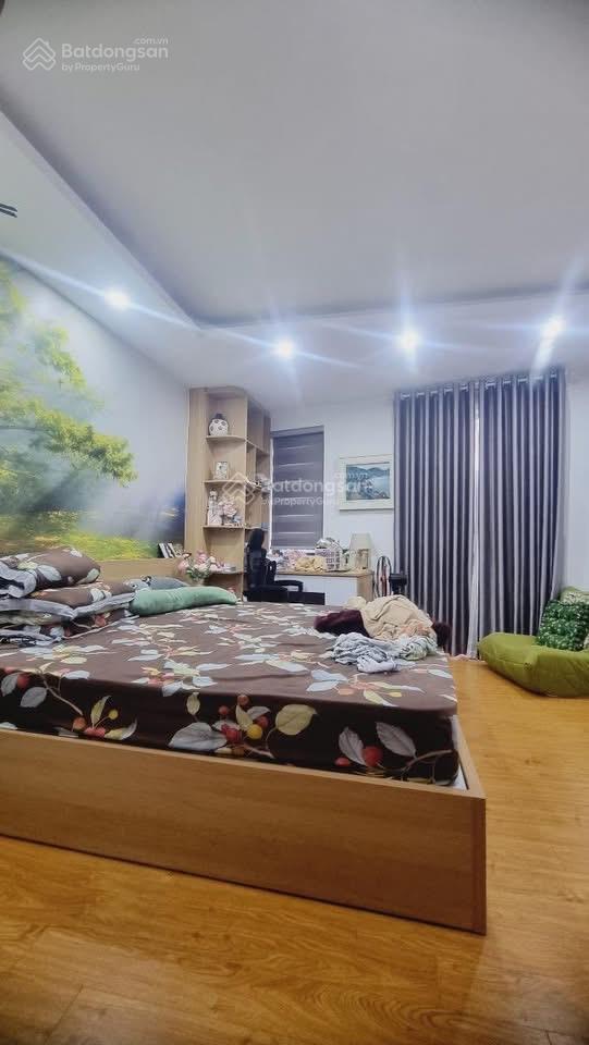 Bán nhà 6 tầng lô góc chùa láng, quận đống đa. kinh doanh văn phòng thang máy 45m2 giá 14.7 tỷ