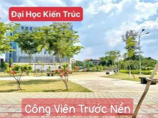 Nền 200m2  mặt tiền đối diện công viên