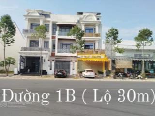 Nhà trệt 2 lầu sân thượng  đường 1b khu dân cư nam long