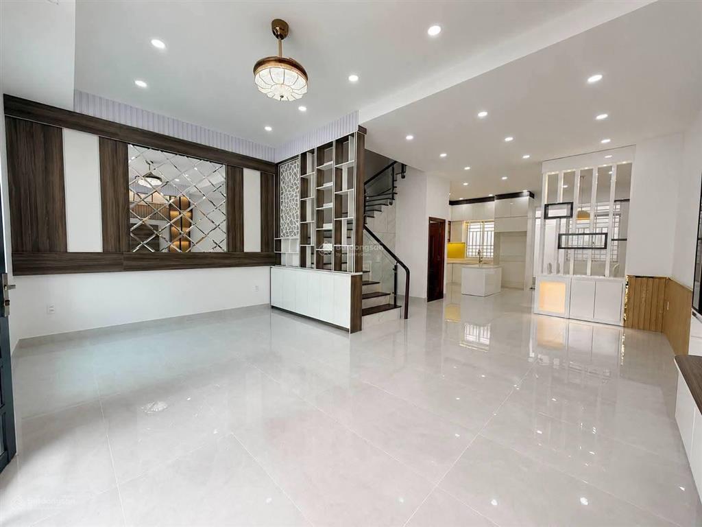 Nhà 3 tầng khu dân cư nam long 1