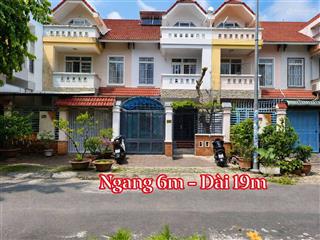 Nhà 3 tầng khu dân cư nam long 1