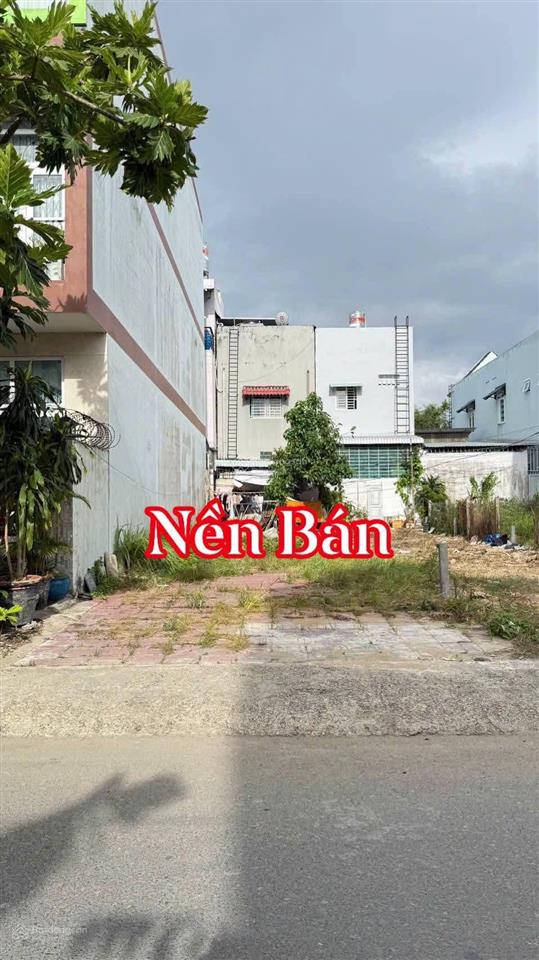Nền đường lê tấn quốc (khu công ty 8)