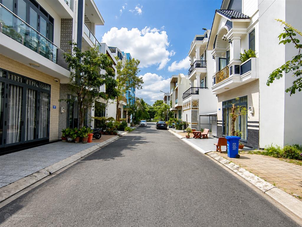 Nền đường số 8  khu dân cư văn hoá tây đô