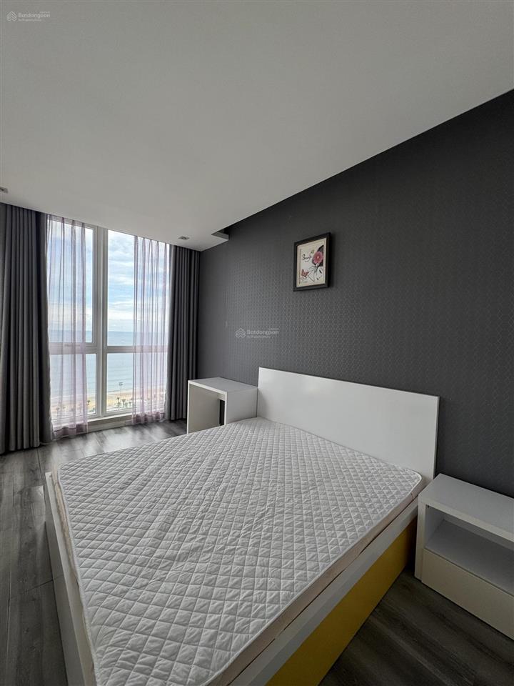 Cho thuê căn hộ oasky view trực diện bãi tắm thùy vân và tháp tam thắng