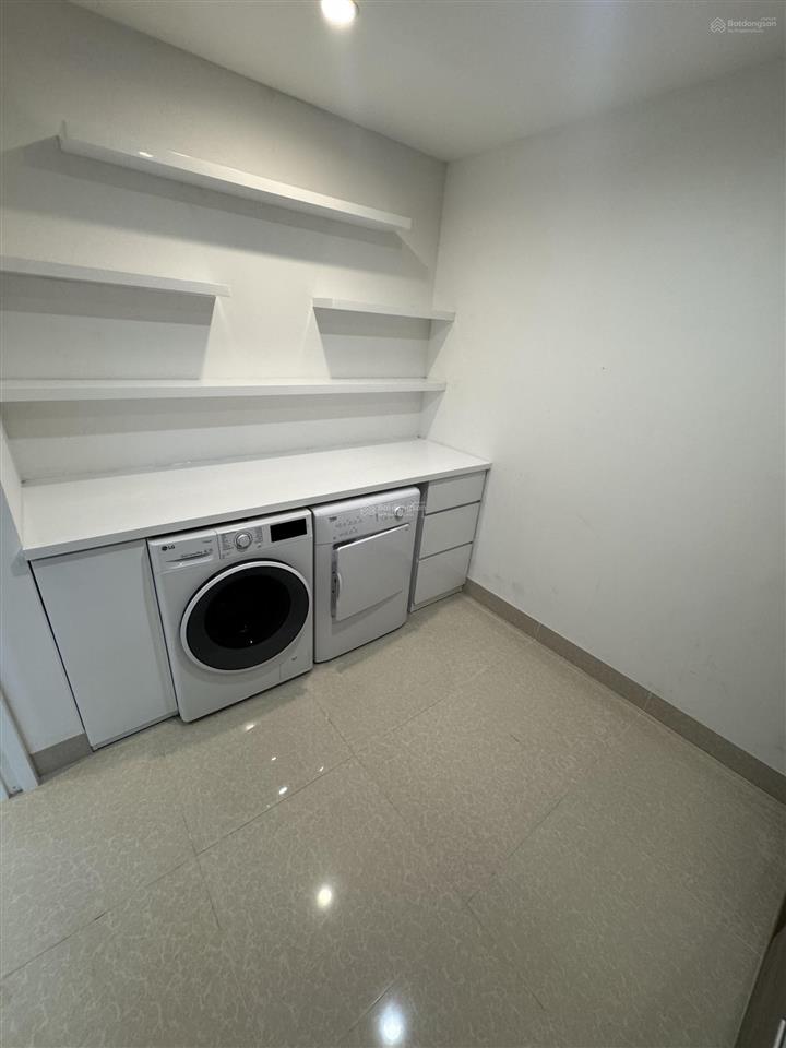 Cho thuê căn hộ oasky view trực diện bãi tắm thùy vân và tháp tam thắng