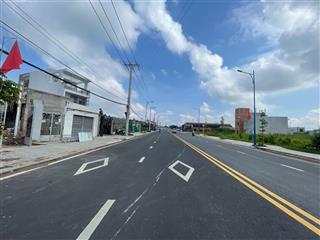 Bán 1111m2  2 mt lộ và sông đường hoàng quốc việt gần trục trần hoàng na, ngang 10m nở hậu 20m