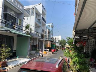 Nhà 1 trệt 1 lầu đường số 1 kdc mt vừa ở vừa kinh doanh, cạnh siêu thị metro (mega) khu rất sầm uất