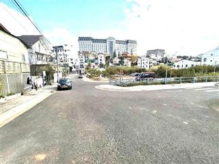 Bán đất liên kế diện tích 103m2, khu qh phạm hồng thái, phường 10, tp đà lạt. giá 10.5 tỷ