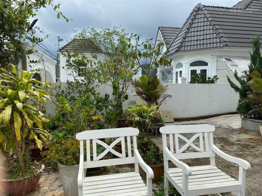 Biệt thự sân vườn kqh an sơn, dt 314m2, 14 phòng ngủ, view đẹp, đường nhựa ô tô. giá 19.5 tỷ