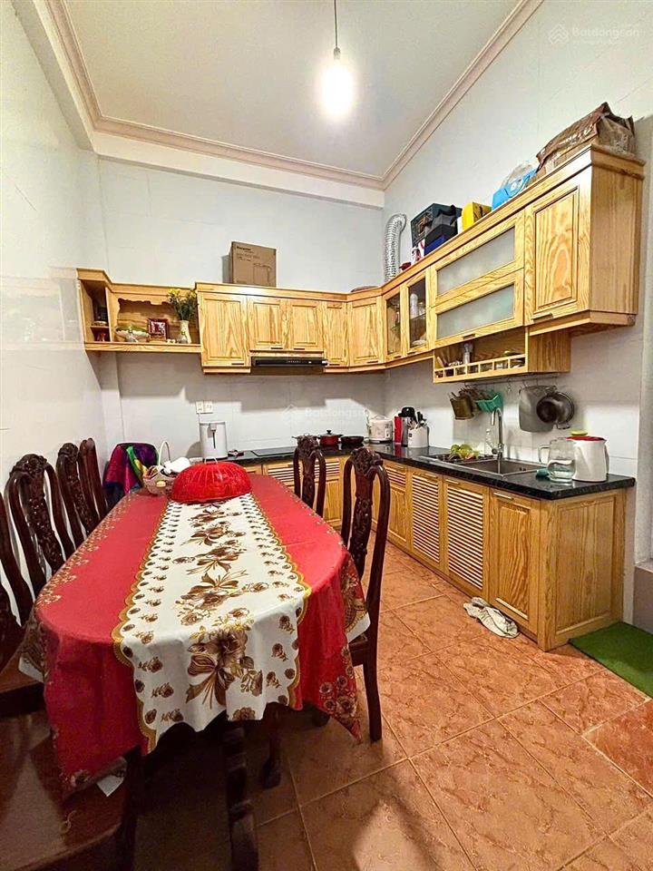 Bán nhà trung tâm đà lạt, mặt tiền thông thiên học, 224m², 5pn, đường 16m, đầu tư tốt