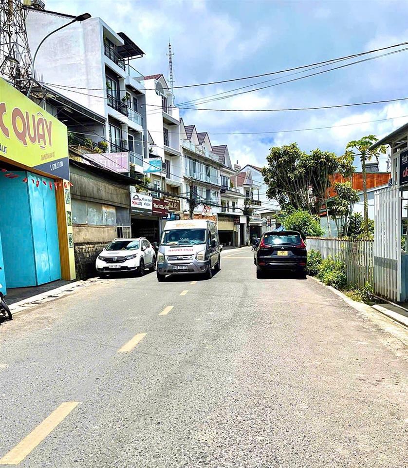 Bán nhà trung tâm đà lạt, mặt tiền thông thiên học, 224m², 5pn, đường 16m, đầu tư tốt
