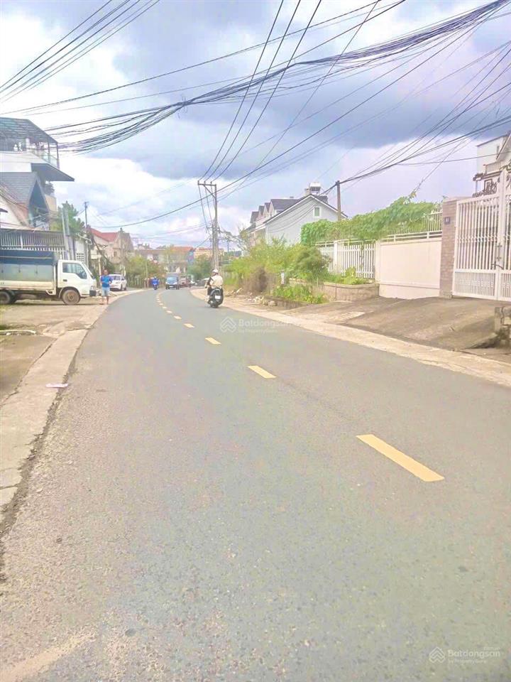 Bán đất mặt tiền lý nam đế, lâm viên đà lạt, 382m2, rộng 15m giá 22,5 tỷ, chính chủ 0384 249 ***