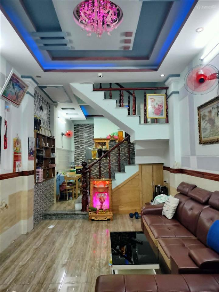 Minh chính chủ cần bán nhà phường hiệp thành quận 12