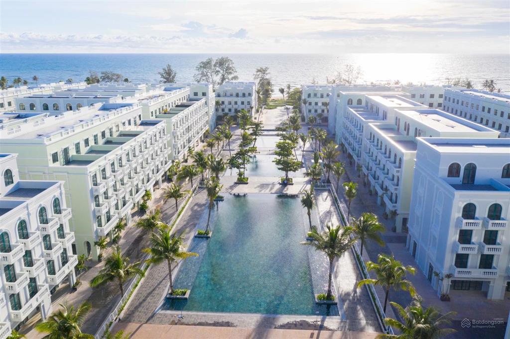 Hàng chuyển nhượng 1 cặp khu waterfront luxury phú quốc bim