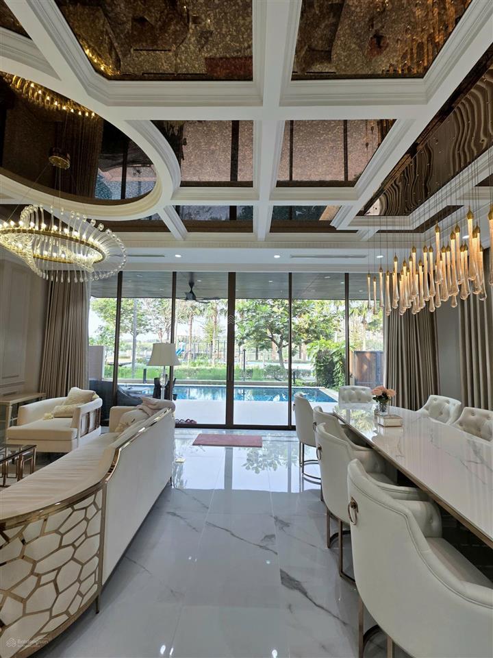Chính chủ cắt lỗ 10 tỷ bán bt sông lavila de rio, 12 x 25 (300m2), full nội thất 15 tỷ