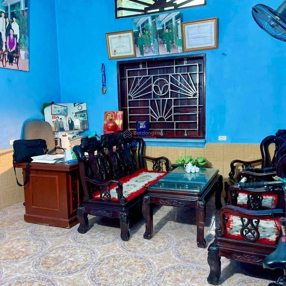 Bán nhà 3 tầng đường oto tránh nằm trong khu phân lô quân đội ngay giáp vinhomes ocean park 1