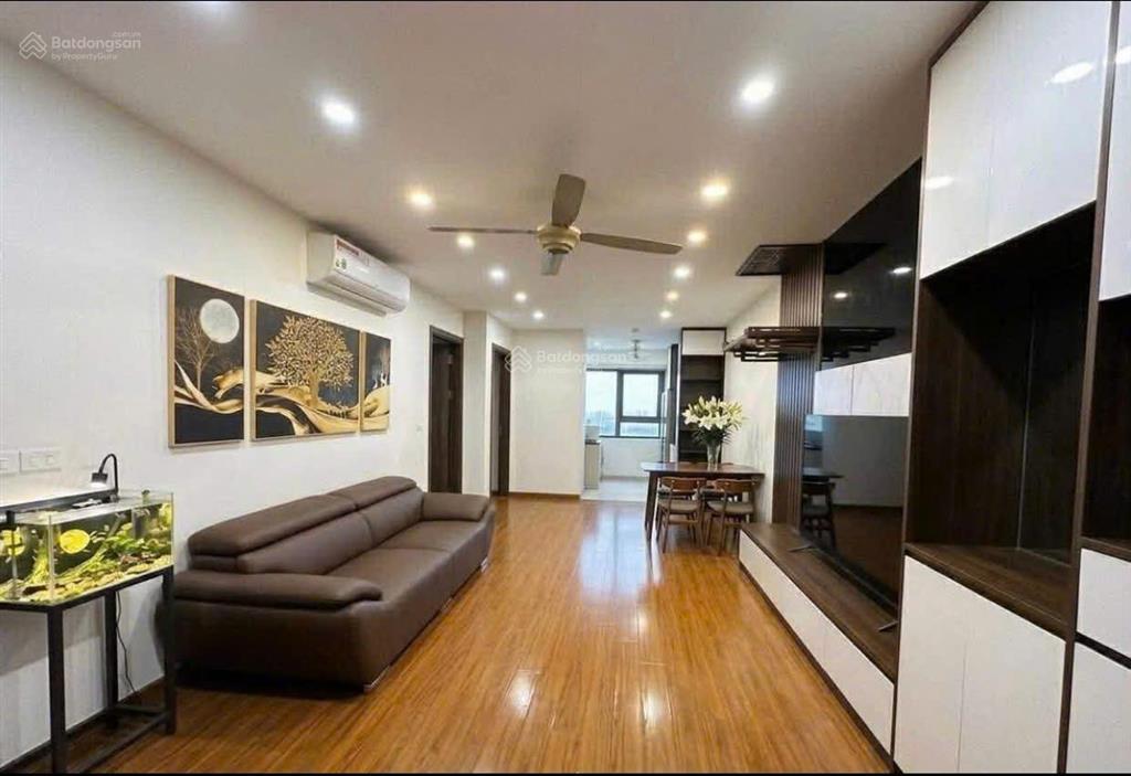 Bán gấp căn chung cư 2 ngủ tại toà startup tower cạnh ngã tư vạn phúc hà đông