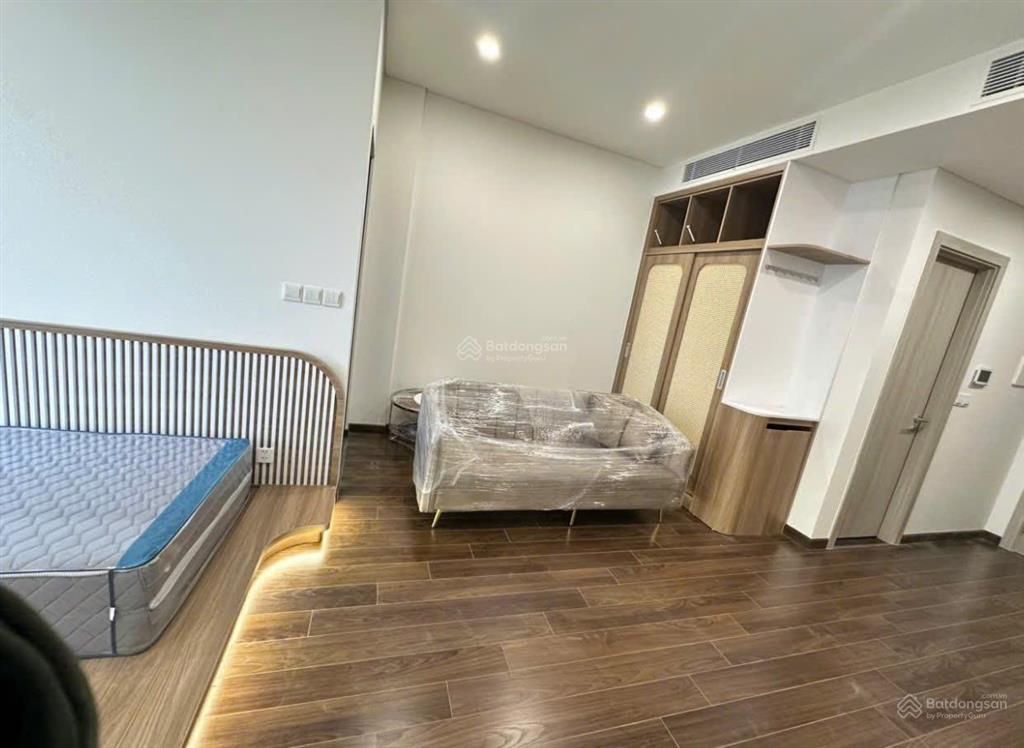 Chính chủ bán gấp căn stu full nội thất toà masteri thuộc vinhomes smart city đại mỗ