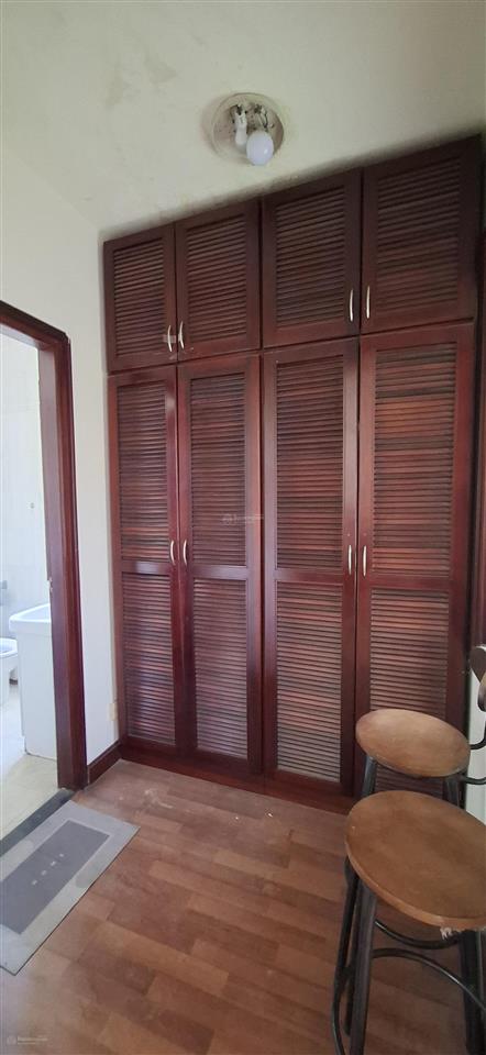 Cho thuê nhà trọ số 3 kv đặng văn ngữ, 35 m2 view hồ full đồ giá 3 tr/th 0934 406 ***