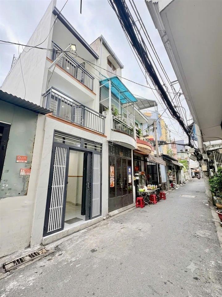 Nhà hẻm xe hơi lạc long quân tân bình | 4,85 tỷ
