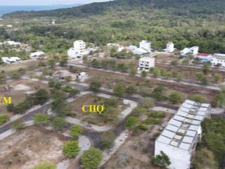 Hàng hiếm lô nhà phố đối diện trung tâm thương mại dự án 67ha phú quốc