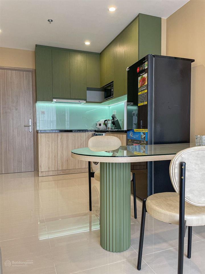 S2.05 view bancong hồ bơi, sẵn sổ, cần bán giá 2.65 tỷ ạ.  0976 607 ***