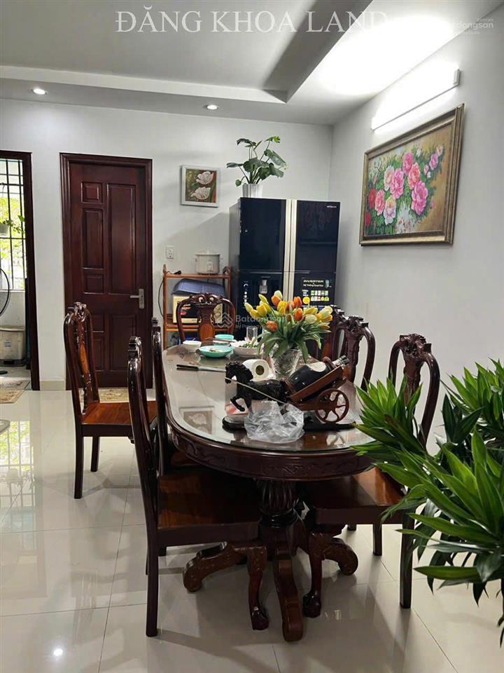 Sẵn gh nhiều căn giá tốt nhà phố p. linh đông, chỉ từ 5.2 tỷ nhà đẹp xịn xò.  e xem nhà nhé