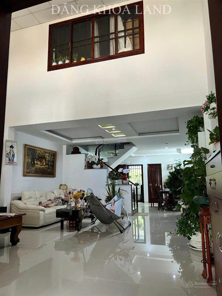 Sẵn gh nhiều căn giá tốt nhà phố p. linh đông, chỉ từ 5.2 tỷ nhà đẹp xịn xò.  e xem nhà nhé