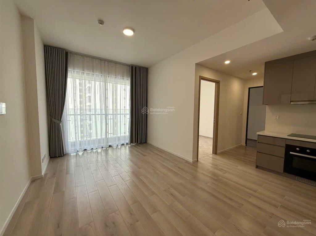 Cho thuê căn hộ mcp 70m2 ở ngay, ntcb giá chỉ 9tr/th, đang free pql. xem nhà  e 0705 996 ***