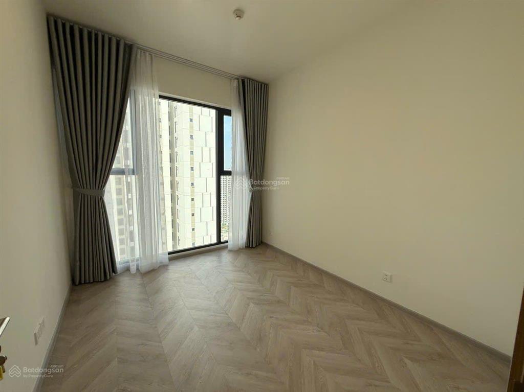 Cho thuê căn hộ mcp 70m2 ở ngay, ntcb giá chỉ 9tr/th, đang free pql. xem nhà  e 0705 996 ***