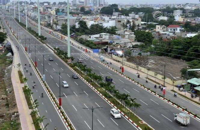 Nhà 1t1l phạm văn đồng  tô ngọc vân 95m2, 6 tỷ tl mạnh.  0786 783 ***