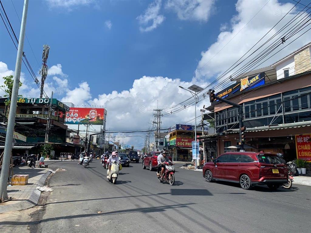 Nhà hẻm 306 nguyễn trung trực, full thổ, chính chủ