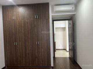 Bán căn hộ 99,5 m2 giá 8,2 tỷ.