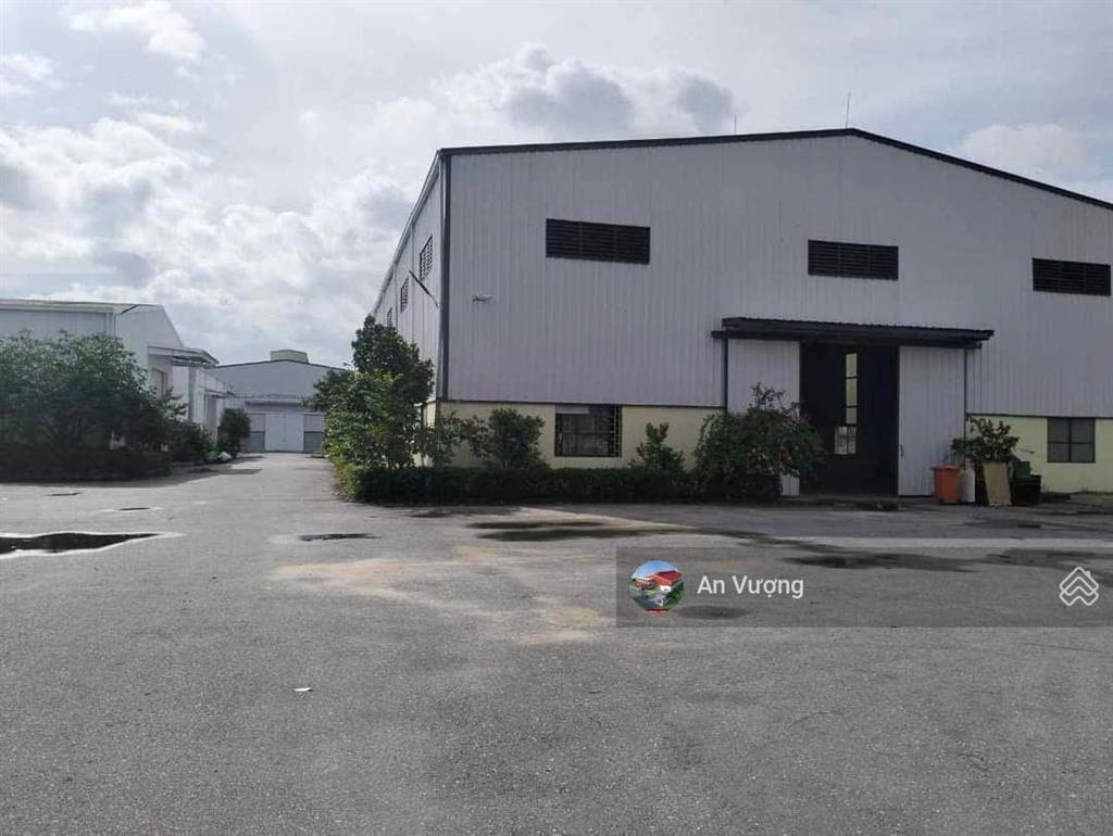 Bán nhà máy sản xuất tại ứng hòa, hà nội. dt 20.000m2