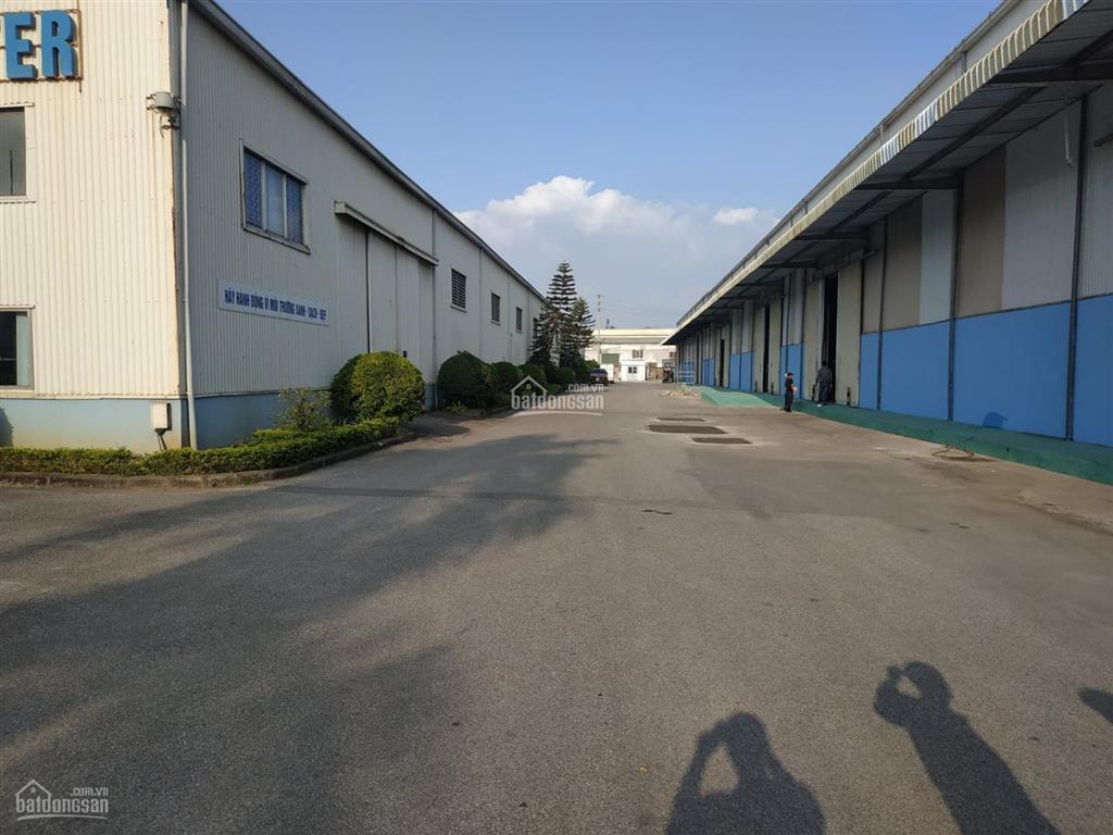 Cho thuê kho xưởng tại nguyên khê, đông anh dt 8000m2 có ngăn nhỏ.  0904 648 ***