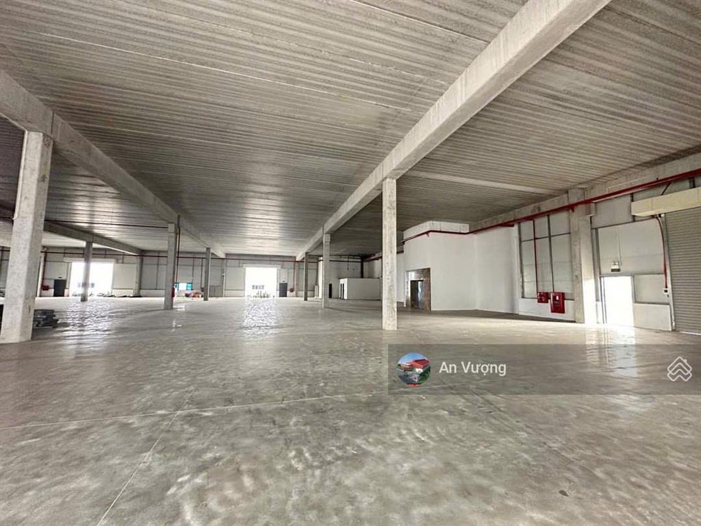 Cho thuê kho xưởng dt đa dạng đến 3000m2, có pccc tự động tại đan phượng