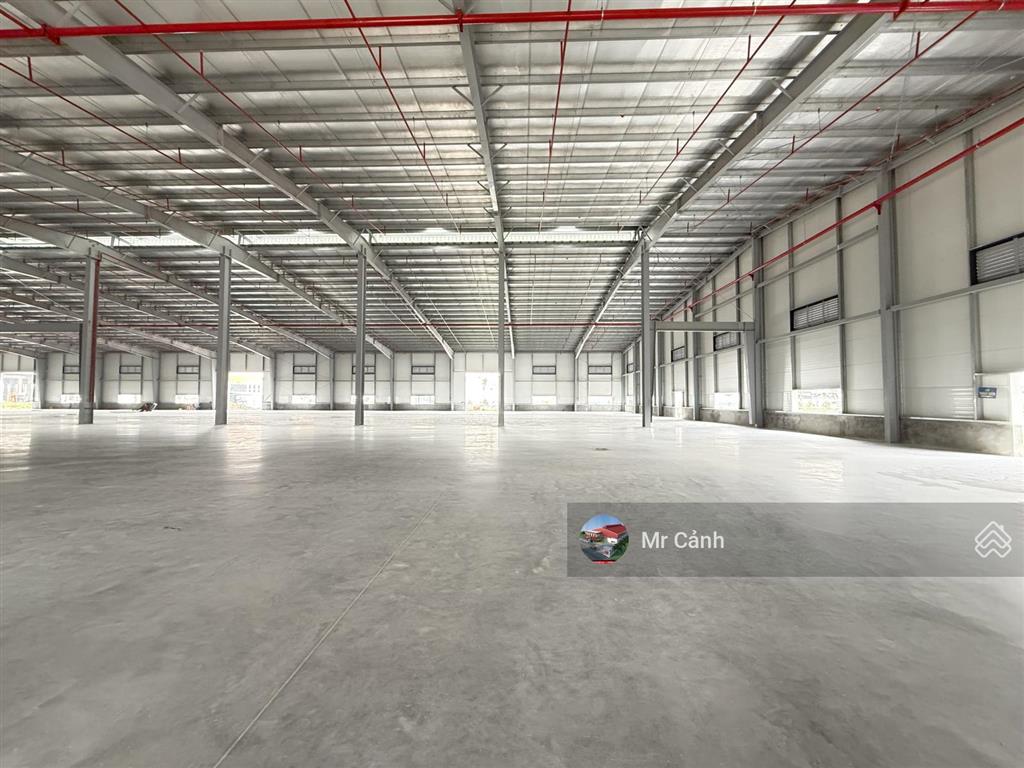 Cho thuê kho dt 5500m² tại ccn hà bình phương, thường tín.  0904 648 ***