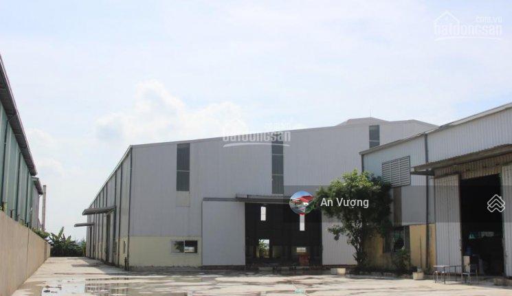 Cho thuê kho xưởng có cẩu trục tại tt chúc sơn, chương mỹ, hà nội. dt 1700m2