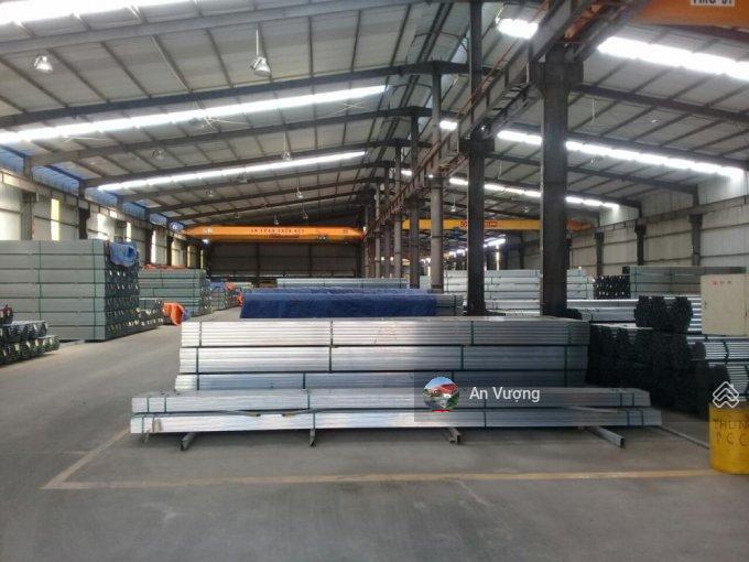 Cho thuê kho xưởng có cẩu trục tại tt chúc sơn, chương mỹ, hà nội. dt 1700m2