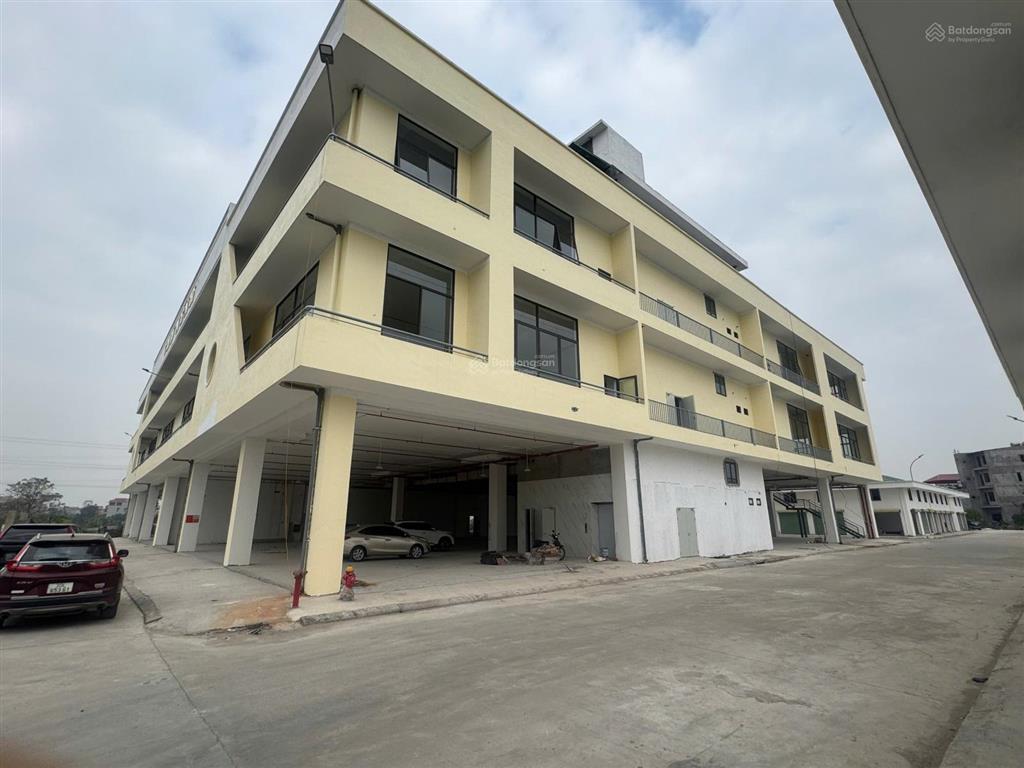 Cho thuê kiot chợ nếnh bắc giang  dt 50m² chỉ 2,5 triệu/tháng  2 tầng cực rẻ, đầy đủ tiện ích