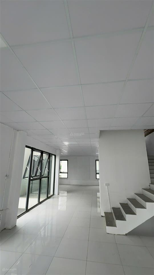 Chính chủ cho thuê biệt thự an vượng dương nội 200m2  làm cafe, nhà hàng, văn phòng  24tr/tháng