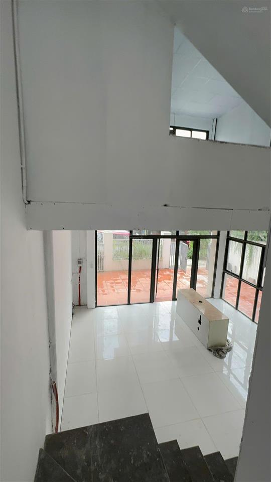 Chính chủ cho thuê biệt thự an vượng dương nội 200m2  làm cafe, nhà hàng, văn phòng  24tr/tháng