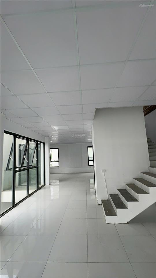 Chính chủ cho thuê biệt thự an vượng dương nội 200m2  làm cafe, nhà hàng, văn phòng  24tr/tháng
